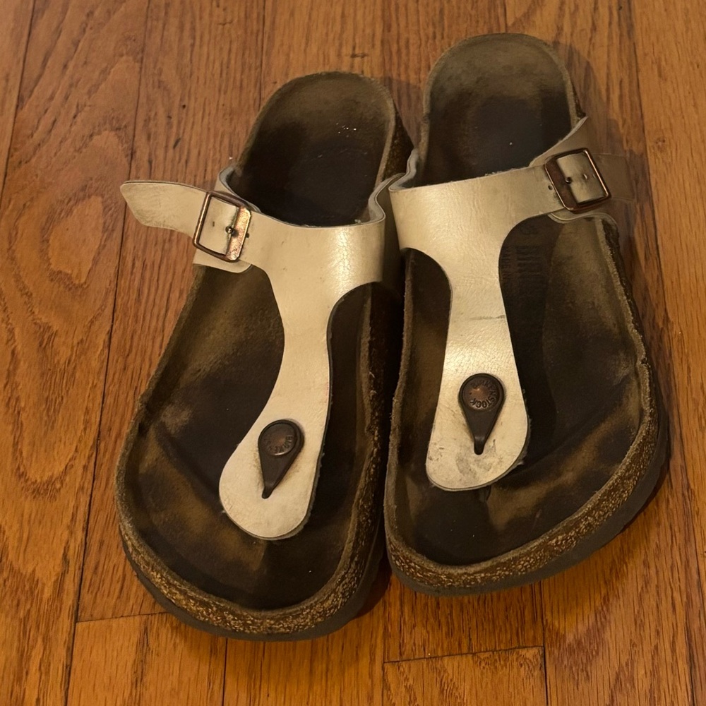 Birkenstock Gizeh Pearl Sandals Comfortable Slip-On Design